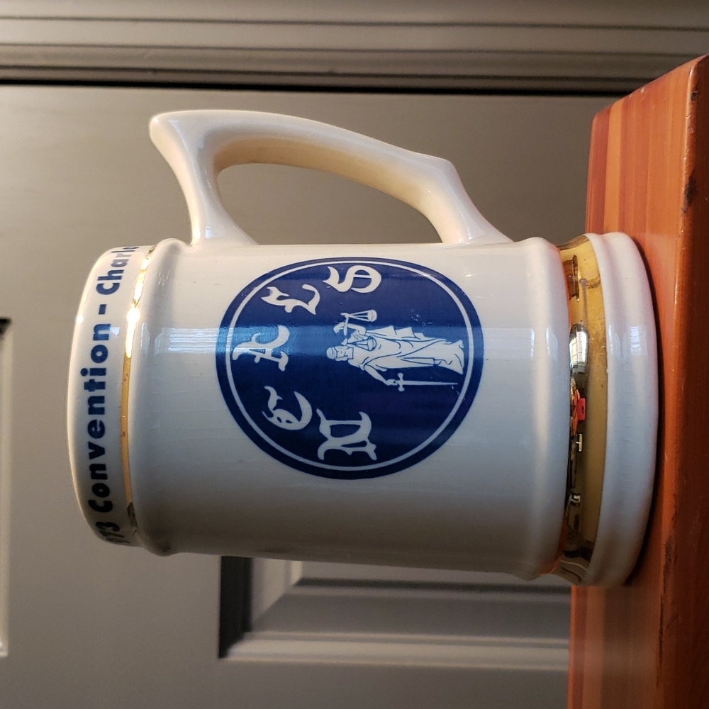 1973 vtg beer mug USA Charlotte NC convention center - Picture 5 of 5